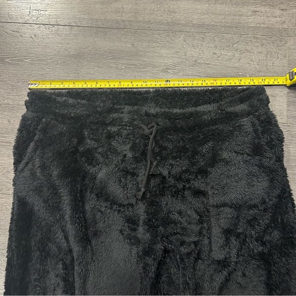3 for $20 Fuzzy black teddy joggers/sweats - size XL - Picture 6 of 8